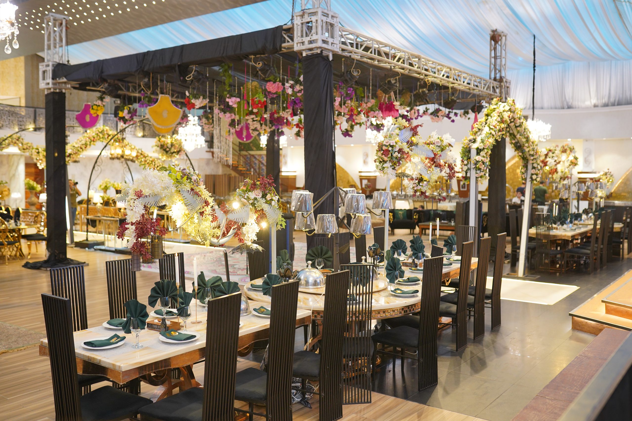 Image gallery marquee